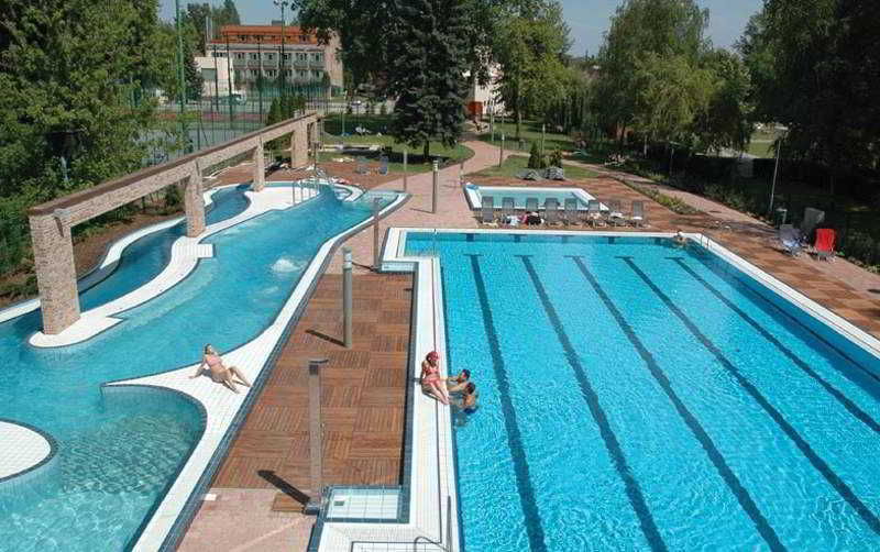 Holiday Beach Budapest Wellness Hotel With Sauna Park المرافق الصورة